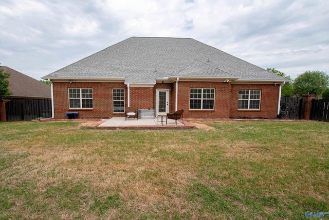 200 Blackwood Drive, Madison, AL 35757