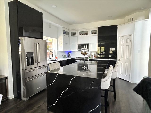 6400 Sidney Lane, Mckinney, TX 75070