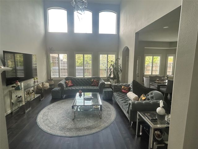 6400 Sidney Lane, Mckinney, TX 75070