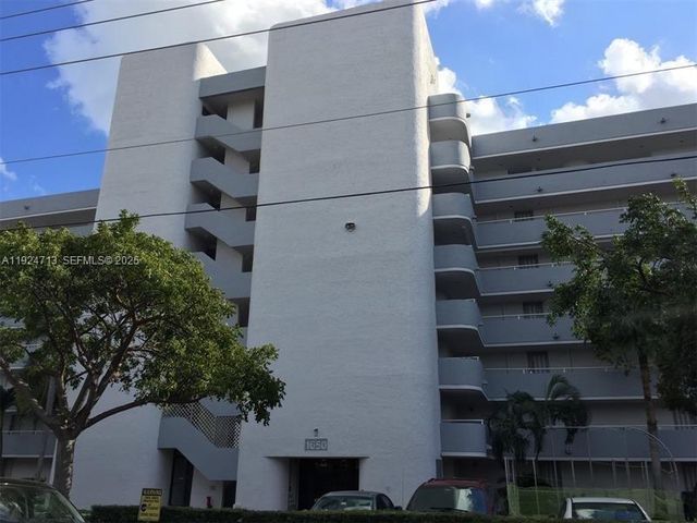 1650 NE 115th St 609, Miami, FL 33181