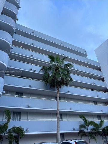 1650 NE 115th St 609, Miami, FL 33181