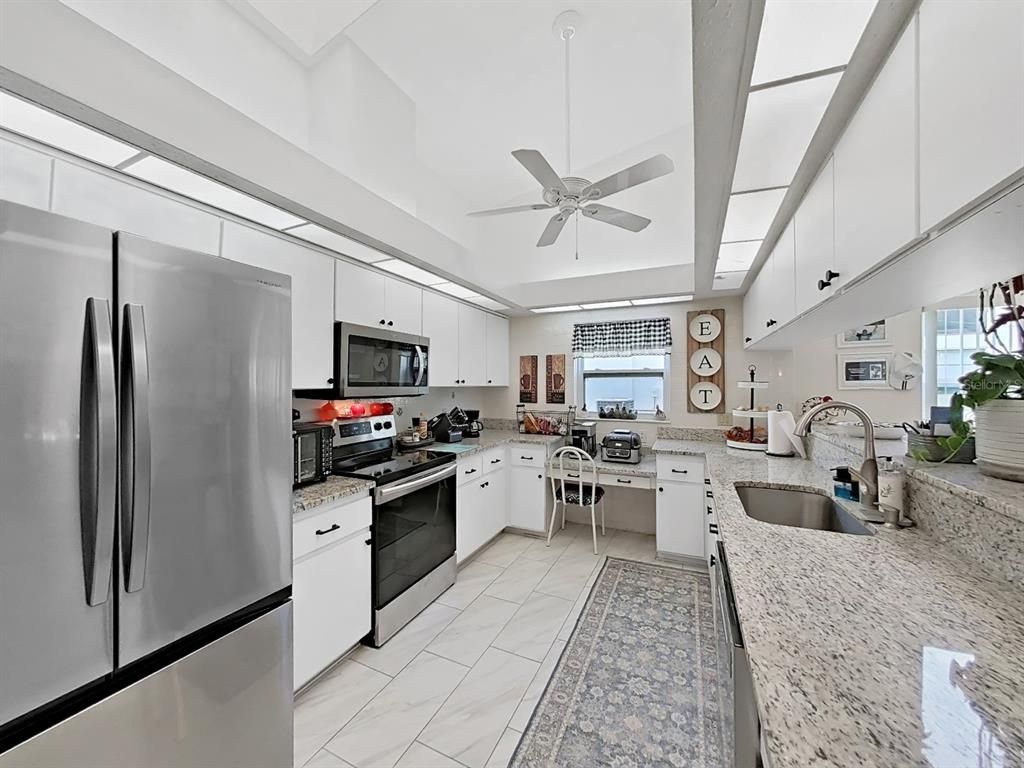 Image 11 of property listing at 5135 MUSSELSHELL DRIVE, New Port Richey, FL 34655