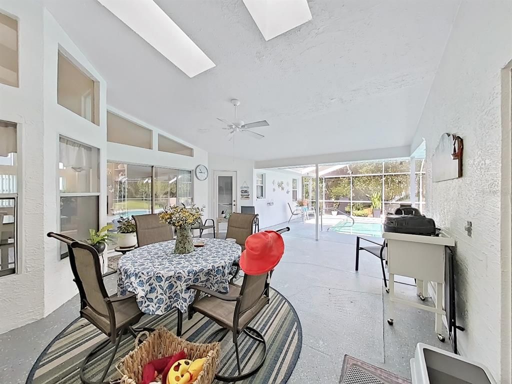 Image 25 of property listing at 5135 MUSSELSHELL DRIVE, New Port Richey, FL 34655