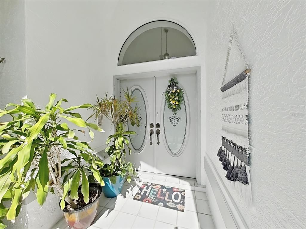 Image 3 of property listing at 5135 MUSSELSHELL DRIVE, New Port Richey, FL 34655