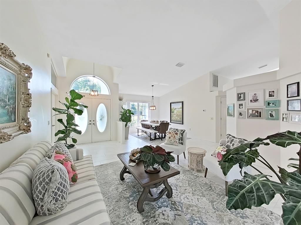 Image 7 of property listing at 5135 MUSSELSHELL DRIVE, New Port Richey, FL 34655