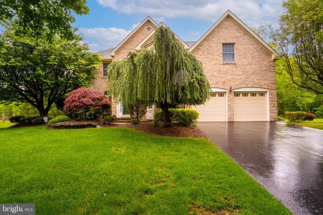 19 SHADOW DR, Princeton Junction, NJ 08550