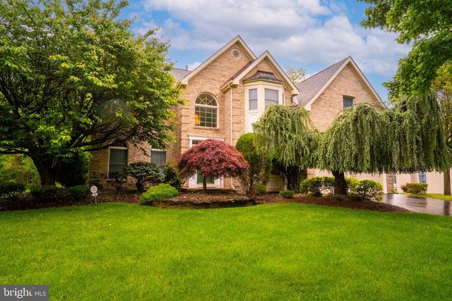 19 SHADOW DR, Princeton Junction, NJ 08550