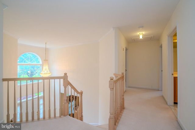 19 SHADOW DR, Princeton Junction, NJ 08550