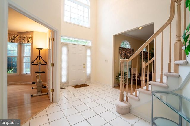 19 SHADOW DR, Princeton Junction, NJ 08550