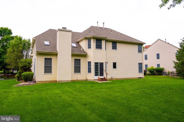 19 SHADOW DR, Princeton Junction, NJ 08550