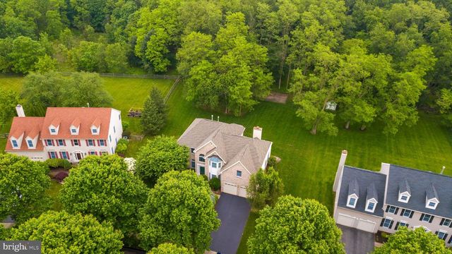 19 SHADOW DR, Princeton Junction, NJ 08550