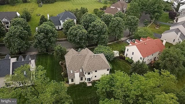 19 SHADOW DR, Princeton Junction, NJ 08550