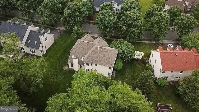 19 SHADOW DR, Princeton Junction, NJ 08550