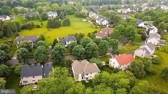 19 SHADOW DR, Princeton Junction, NJ 08550