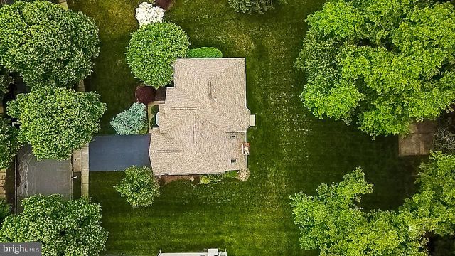 19 SHADOW DR, Princeton Junction, NJ 08550