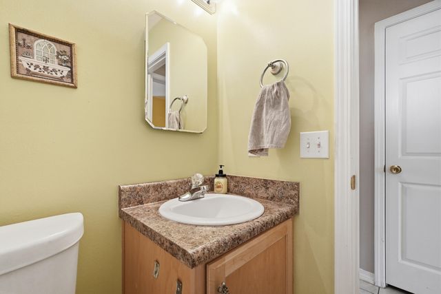 4237 Melton Road, Milton, FL 32583