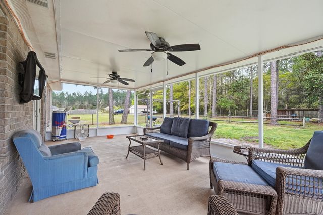 4237 Melton Road, Milton, FL 32583