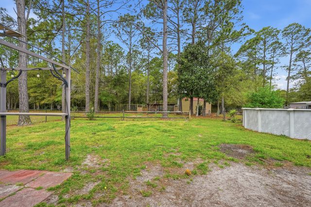4237 Melton Road, Milton, FL 32583