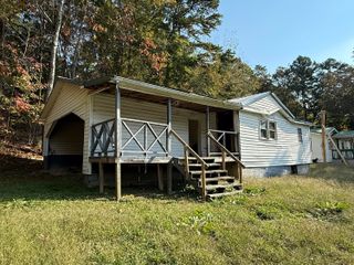 1253 Johnson Road, Chickamauga, GA 30707