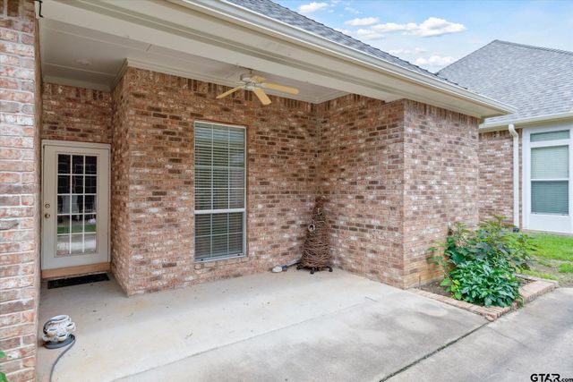 2426 Homestead Lane, Tyler, TX 75701