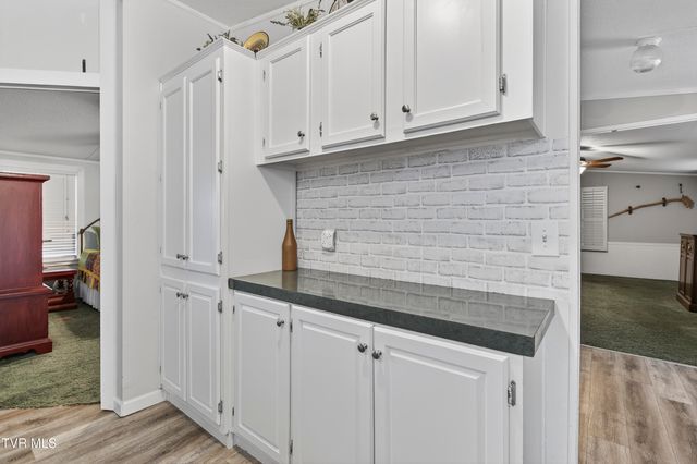 329 Mill Creek Road, Chilhowie, VA 24319