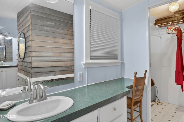 329 Mill Creek Road, Chilhowie, VA 24319