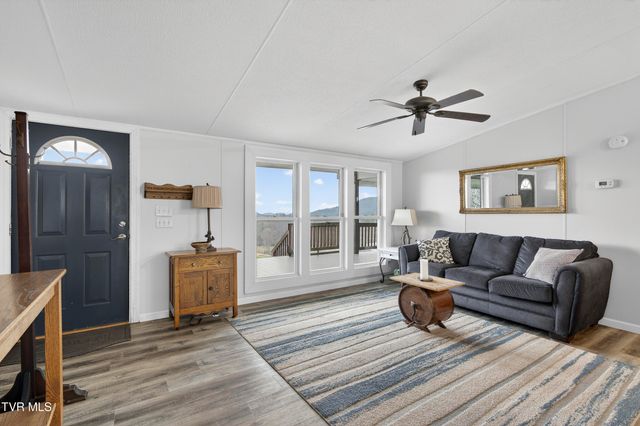 329 Mill Creek Road, Chilhowie, VA 24319