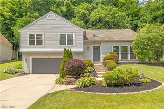 1216 Waldo Way, Twinsburg, OH 44087