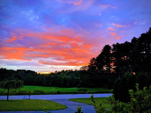 9 Jim Ash Rd, Palmer, MA 01069