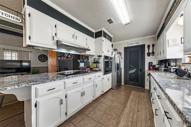 104 Melissa Street, Eddy, TX 76524