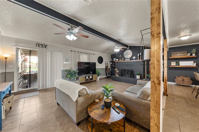 104 Melissa Street, Eddy, TX 76524