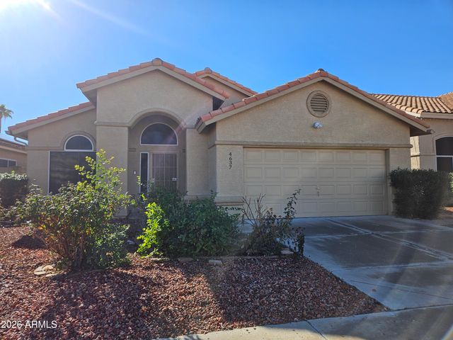 4637 E DESERT CACTUS Street, Phoenix, AZ 85032