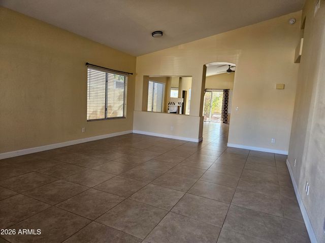 4637 E DESERT CACTUS Street, Phoenix, AZ 85032