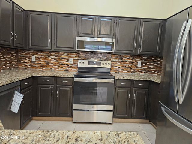 4637 E DESERT CACTUS Street, Phoenix, AZ 85032