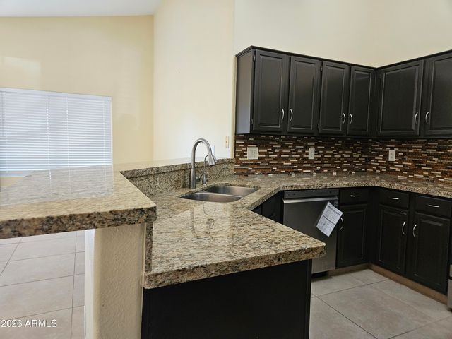 4637 E DESERT CACTUS Street, Phoenix, AZ 85032