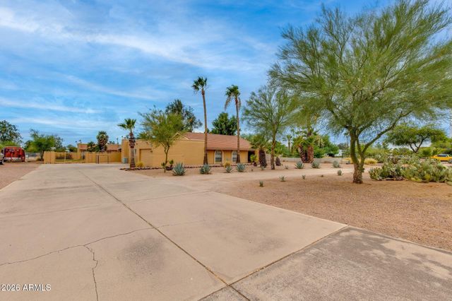 8117 E GRAY Road, Scottsdale, AZ 85260