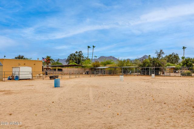 8117 E GRAY Road, Scottsdale, AZ 85260