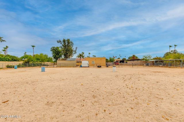 8117 E GRAY Road, Scottsdale, AZ 85260