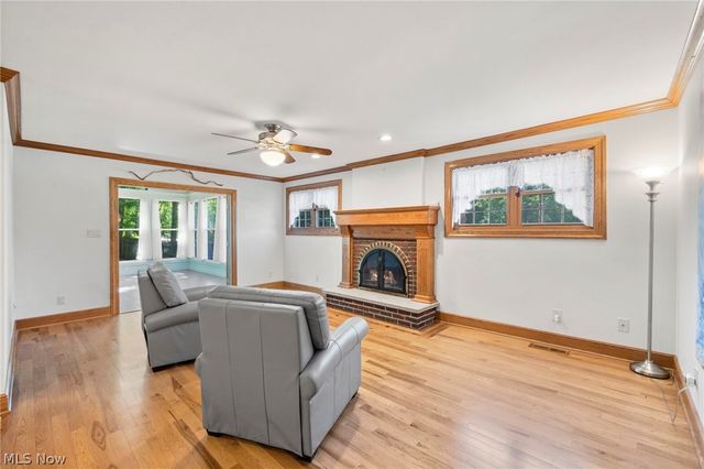 3871 Greentree Road, Stow, OH 44224