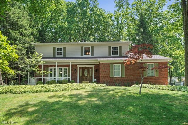 3871 Greentree Road, Stow, OH 44224