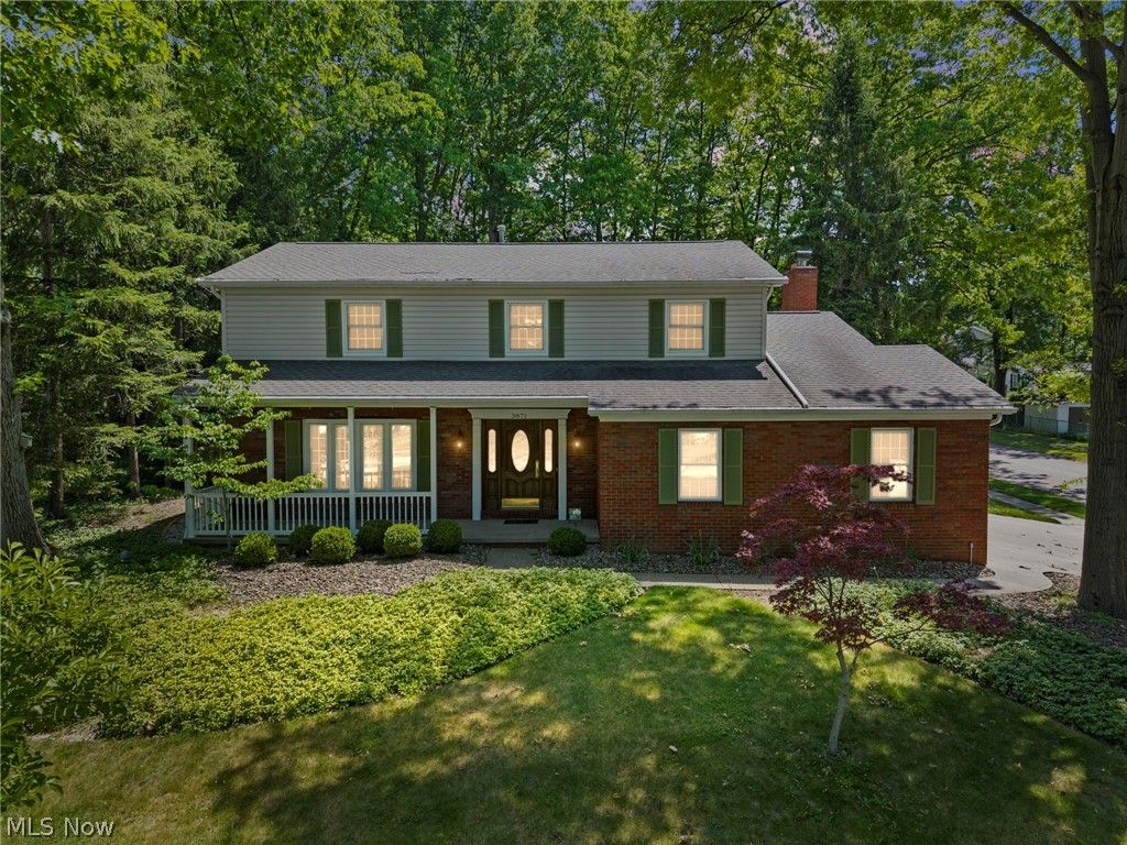 3871 Greentree Road, Stow, OH 44224
