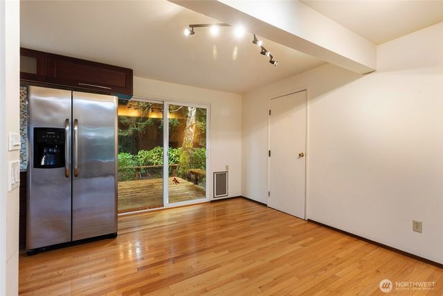 5427 159th Place NE, Redmond, WA 98052