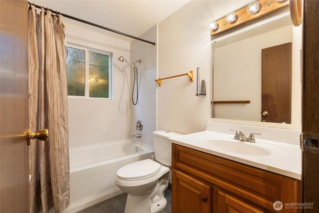 5427 159th Place NE, Redmond, WA 98052