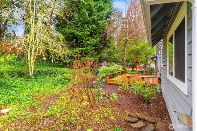 5427 159th Place NE, Redmond, WA 98052