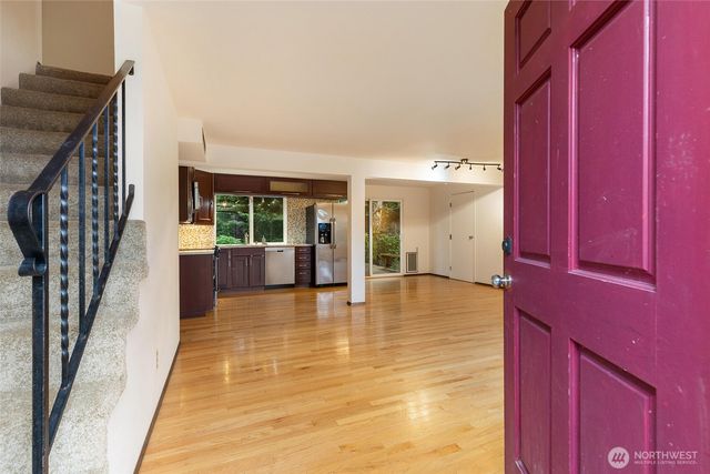 5427 159th Place NE, Redmond, WA 98052