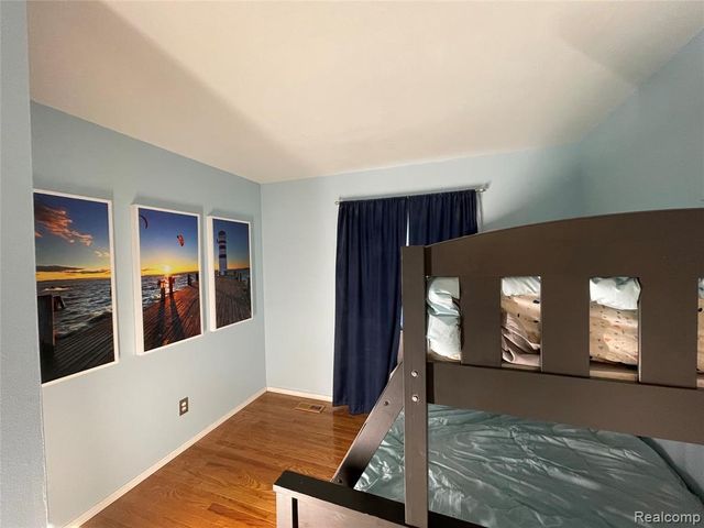 1253 Bamford Drive, Waterford, MI 48328