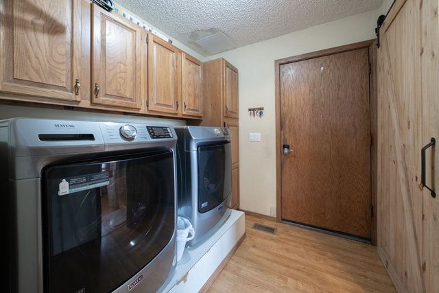 1611 E 119th St, Mulvane, KS 67110