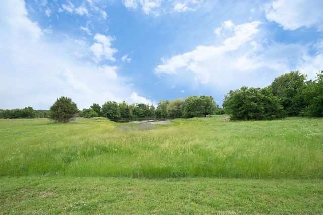 1611 E 119th St, Mulvane, KS 67110