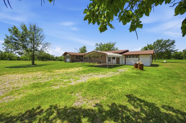 1069 N Coal Creek Road, Mcalester, OK 74501