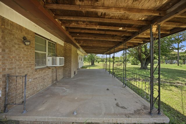 1069 N Coal Creek Road, Mcalester, OK 74501